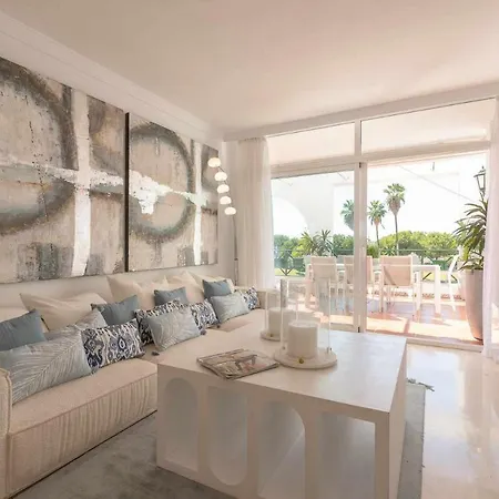 Apartment Elegante En La Quinta Golf Marbella